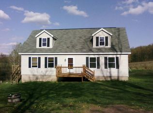 6 Hidden Valley Dr, Lake Ariel, PA 18436