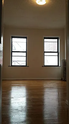 Rented by Reliance Realty of Manhattan Corp | media 11