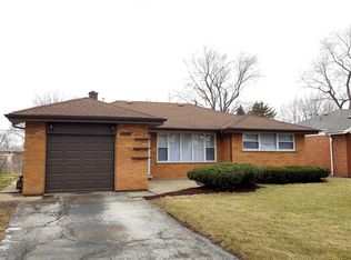 4106 Arnold Pl, Oak Lawn, IL 60453