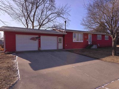 504 Bissell St, Laurens, IA, 50554