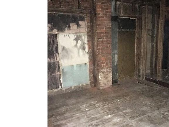 2nd image of 2017 E Tioga St