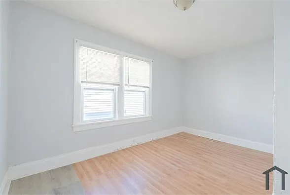359 Clarendon Ave — Photo 24