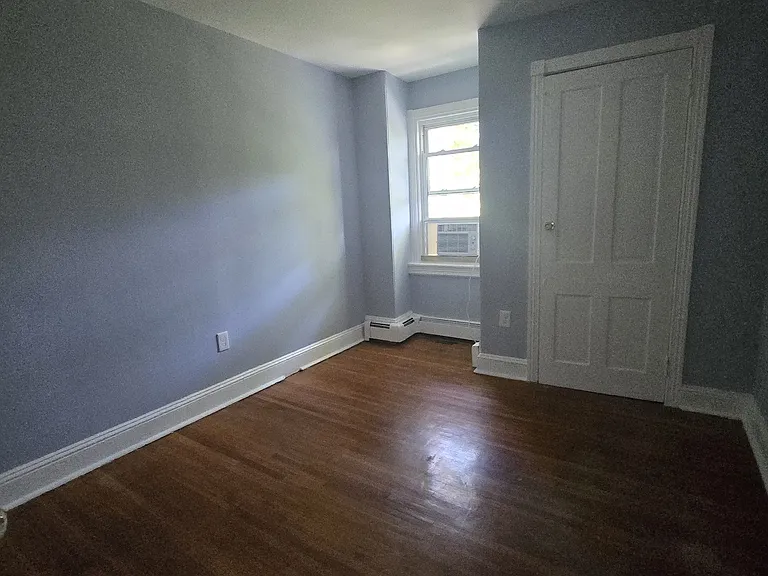 4812 Regent St #2 — Photo 4