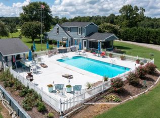 8 Red Oak Ln, Skipwith, VA 23968