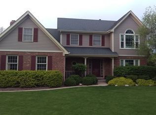 1700 Carr Ct, Batavia, IL 60510