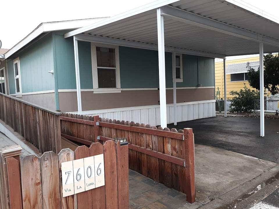 1st image of 7606 Via La Luna Ln