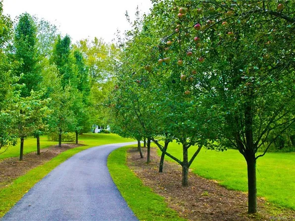 31 Cedar Hill Road, New Milford, CT 06755