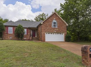 1029 Chateau Valley Ct, Nashville, TN 37207