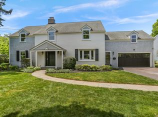 32 Pine Hill Ave, Norwalk, CT 06855