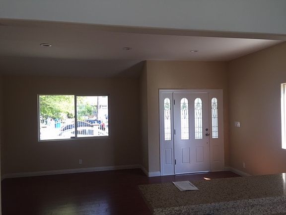 5th image of 7625 Hinds Ave