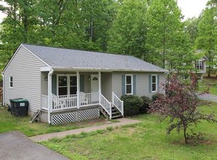 745 Canterbury Dr, Ruther Glen, VA 22546
