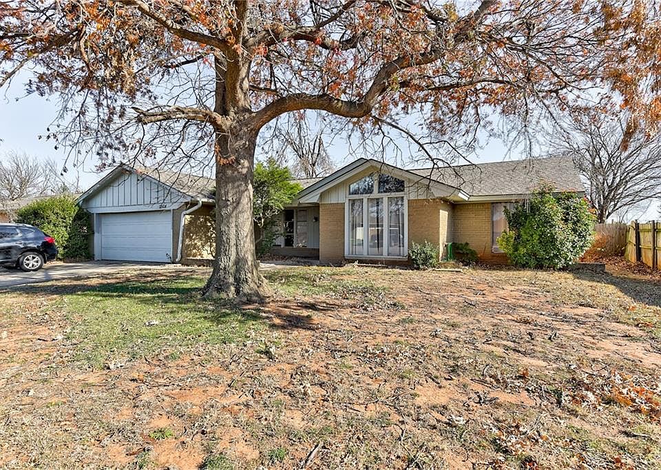 1st image of 12504 Springwood Dr