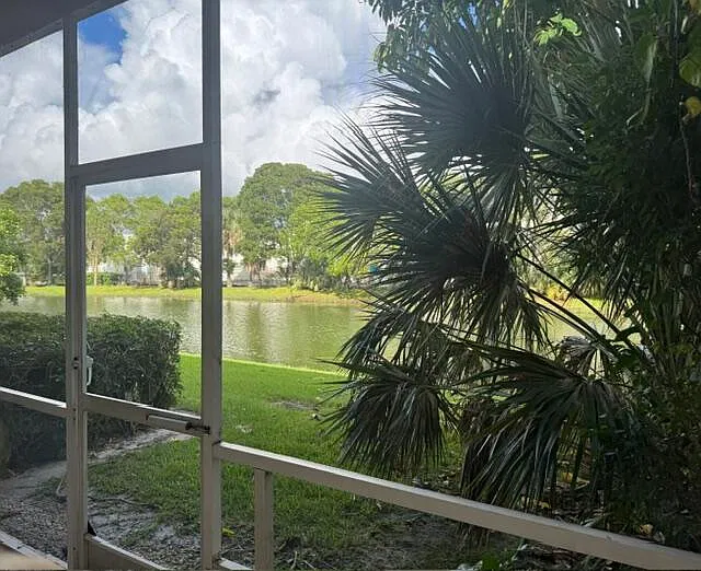 4 bed, 2.5 bath, 1798 sqft, $4,100 — Photo 4