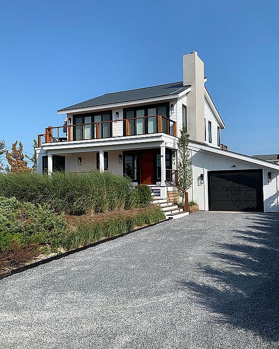 88 Cold Spring Point Rd, Southampton, NY 11968 Zillow