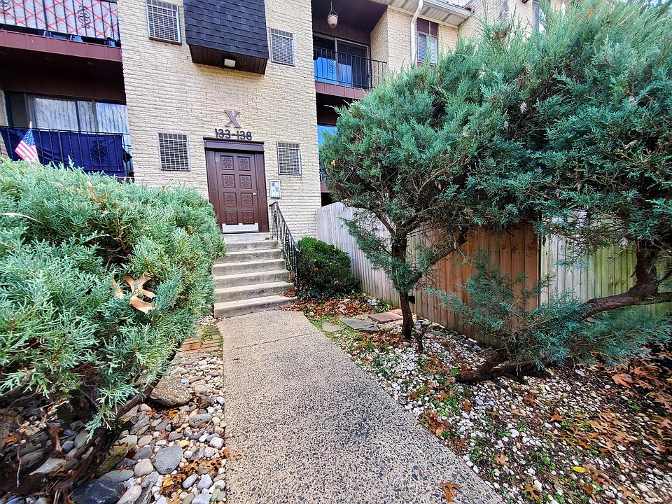 Entrance to the building - Private/Fenced Patio (outside)