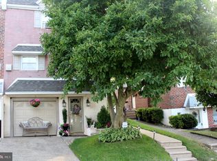 716 Hagner St, Philadelphia, PA 19128