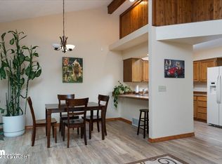 7770 Lars Cir, Anchorage, AK 99518