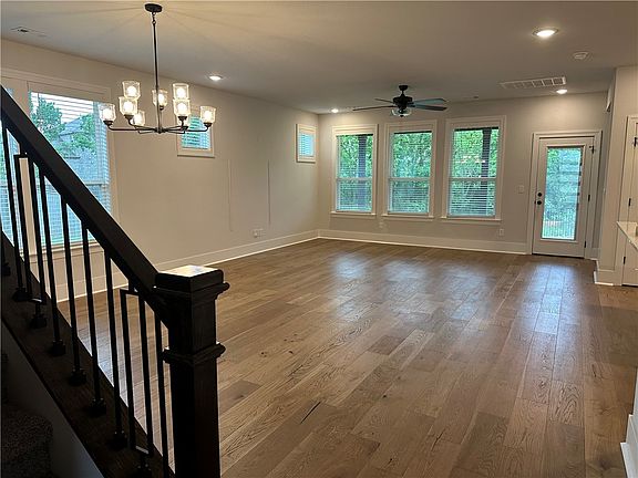 3rd image of 5202 SW Stanford Ct