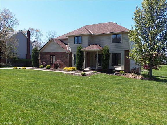 2nd image of 4930 Corkwood Dr