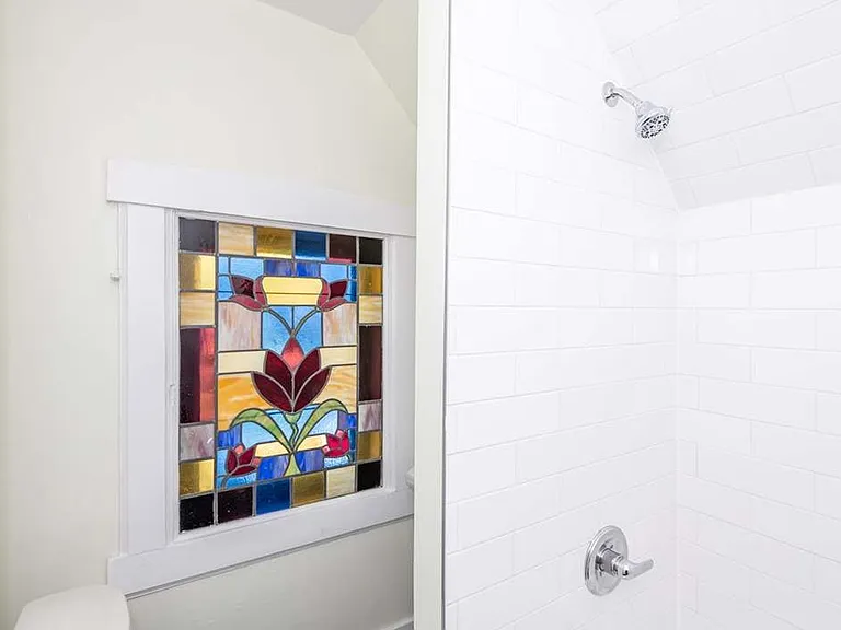 320 Park Dr — Photo 22