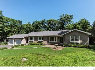 4 Walnut Hill Rd, Ridgefield, CT 06877