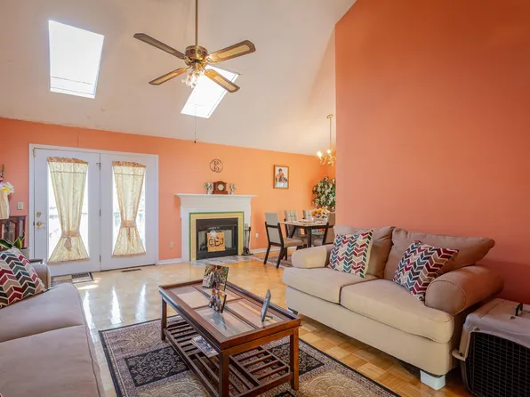 4721 Briarwood Cir, Chattanooga, TN 37416