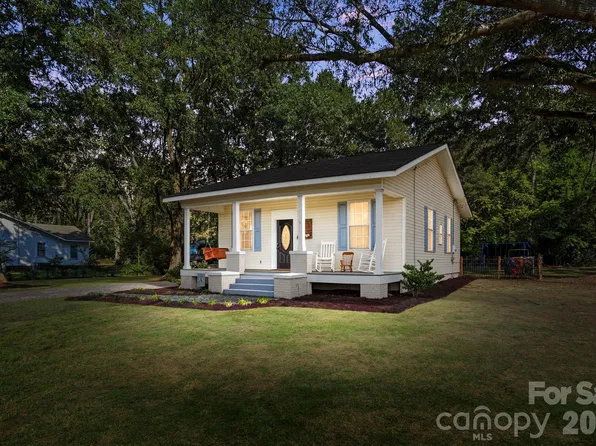 1125 Traywick Rd, Marshville, NC 28103