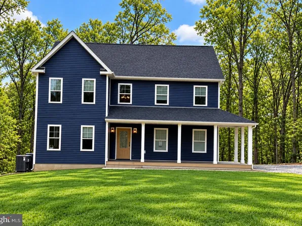 935 Bloomery Pike, Cross Junction, VA 22625