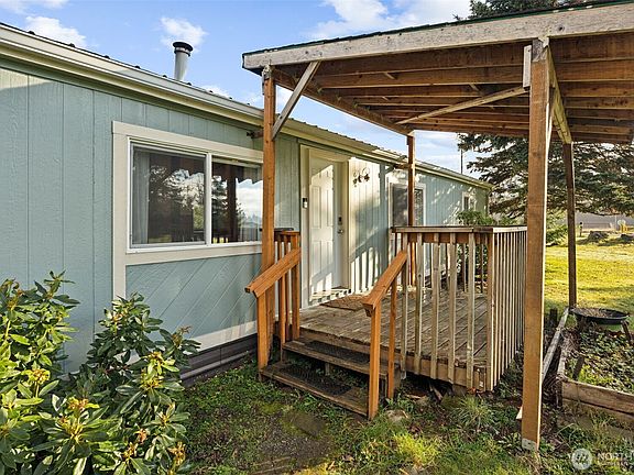 5th image of 4130 87th Avenue SE