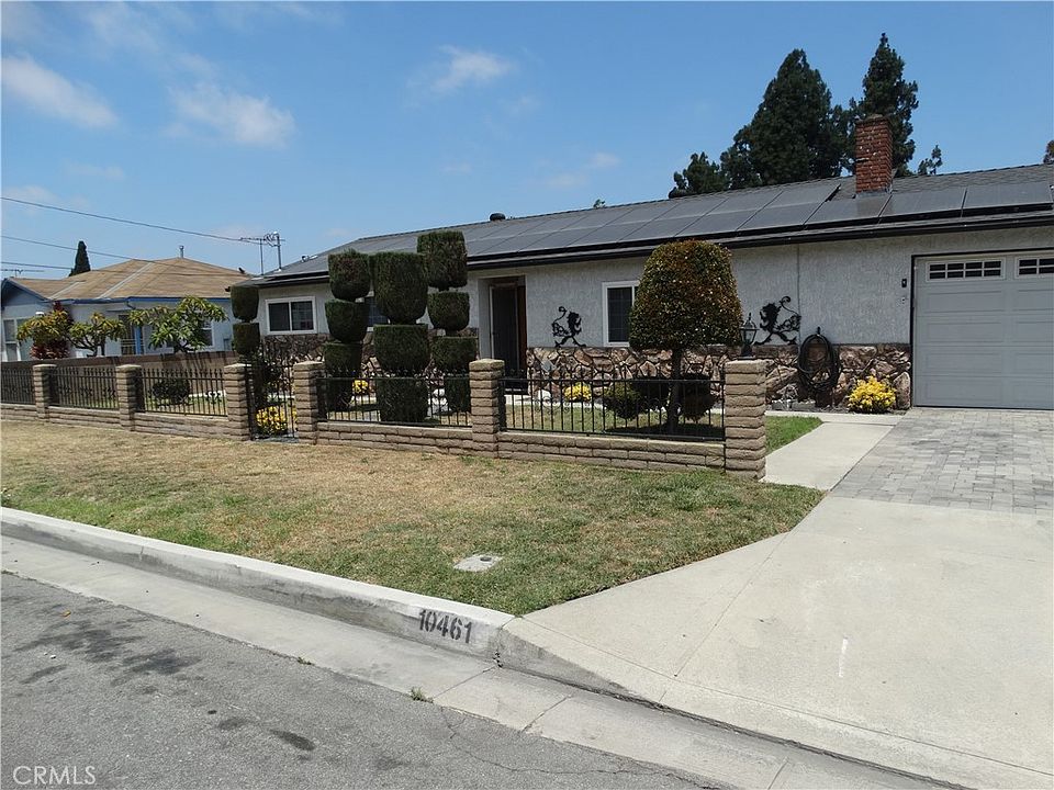 1st image of 10461 Beach St