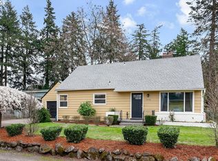 12536 SE Madison St, Portland, OR 97233