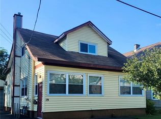 19 Elm St, Whitesboro, NY 13492