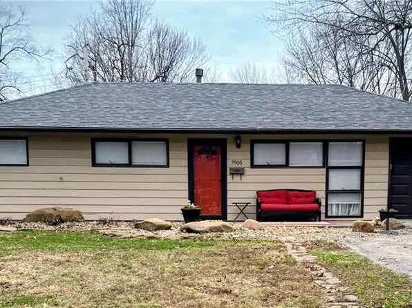7505 E 111th Ter, Kansas City, MO 64134