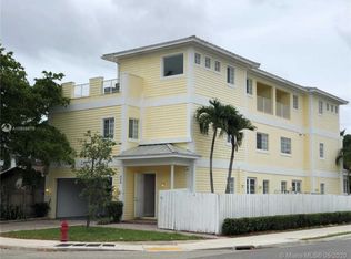 320 SW 9th St #1, Fort Lauderdale, FL 33315