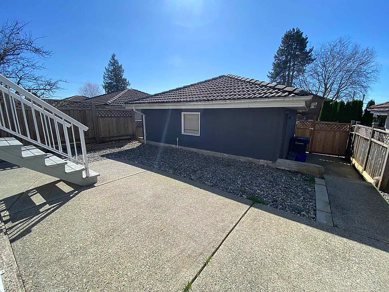 5536 Neville St — Photo 6