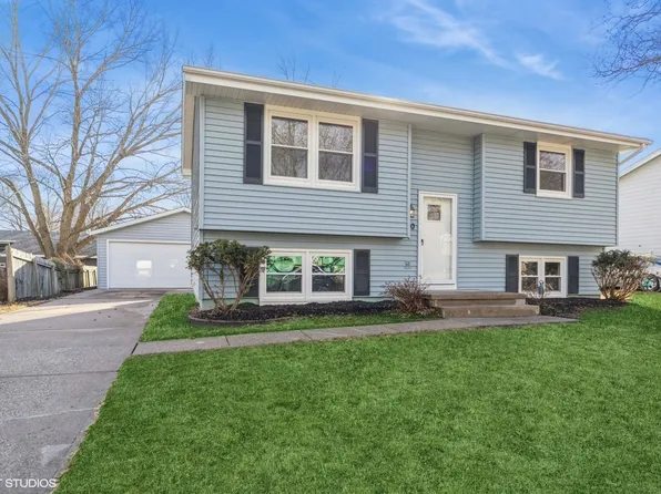 620 NE 7th St, Grimes, IA 50111