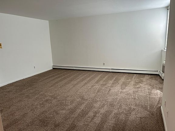 3rd image of 7727 Germantown Ave APT 205
