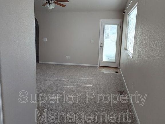 3rd image of 3733 Gunsmoke Rd