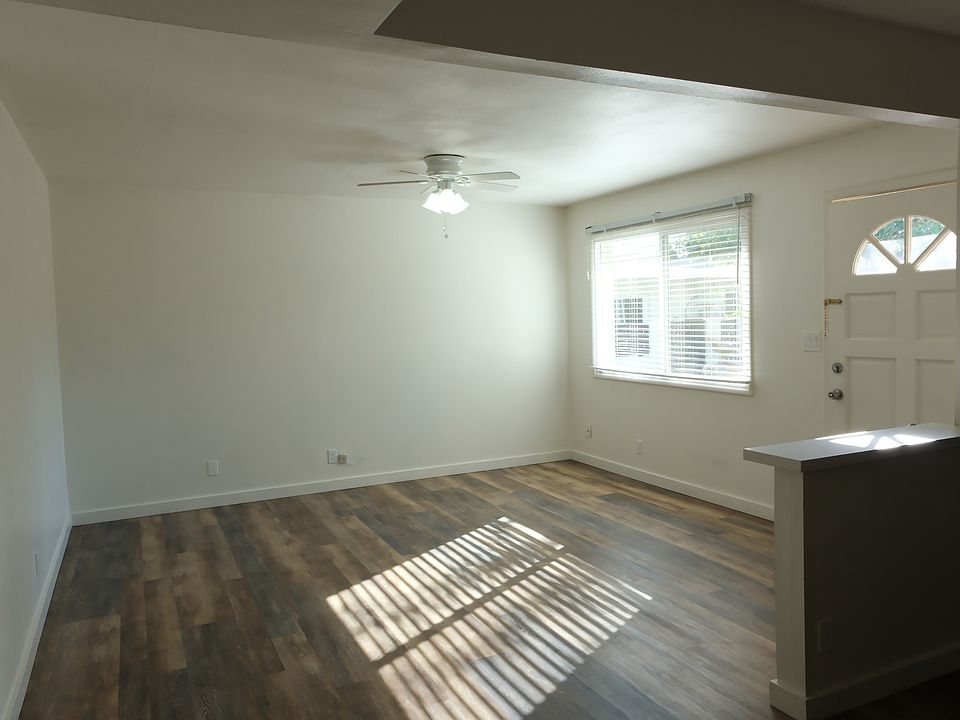 1st image of 3507 N Paiute Way APT 4