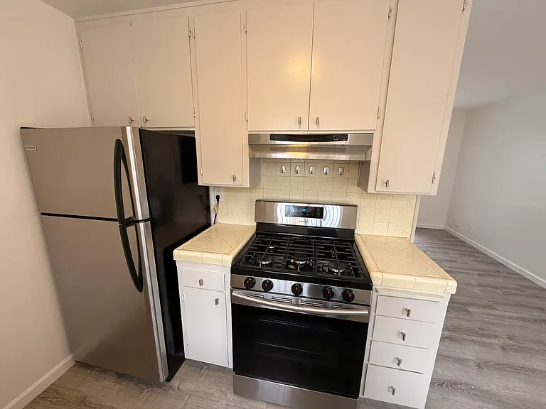 4443 Campus Ave #3 — Photo 19