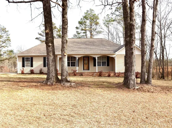 5330 Michie Pebble Hill Rd, Michie, TN 38357