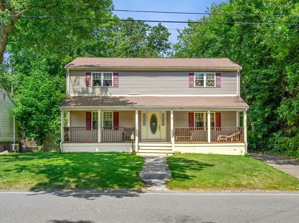 118 Thicket St, Abington, MA 02351