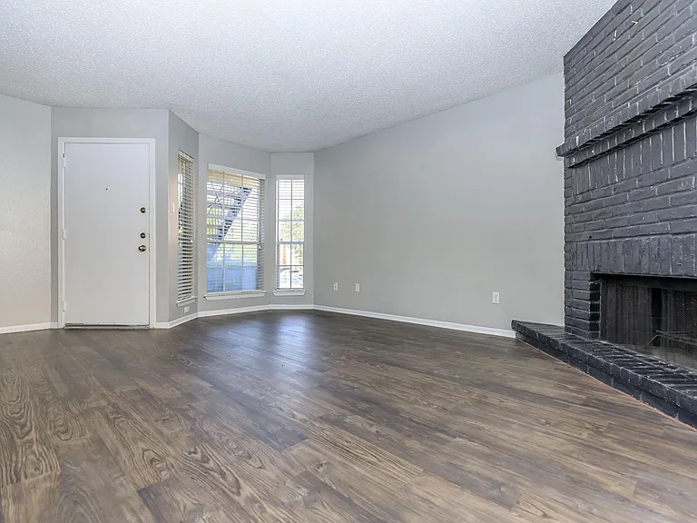 12148 Jollyville Rd — Photo 120