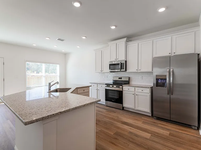 Maret Cove-Unit 145-Pineland 3x2.5-1
