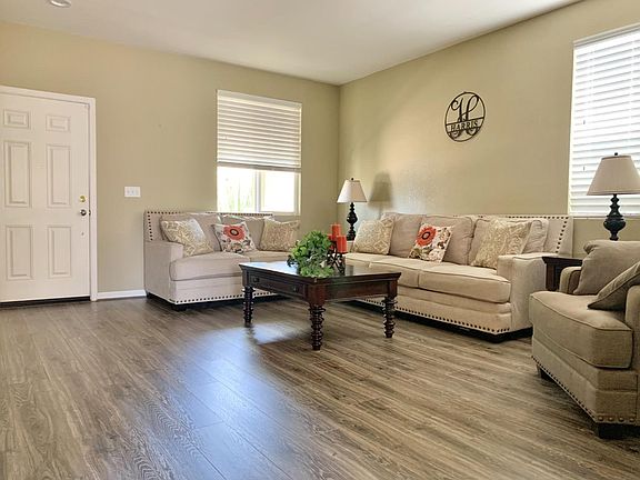 3rd image of 589 Willie Hausey Way