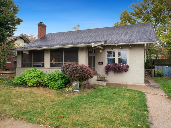 1329 Boilvin Ave, Rockford, IL 61103