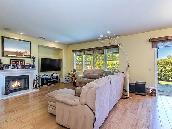 5th image of 27931 Sirani Ct