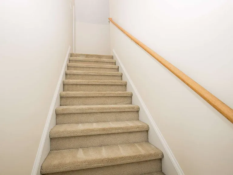 106 Harvest Ln — Photo 23