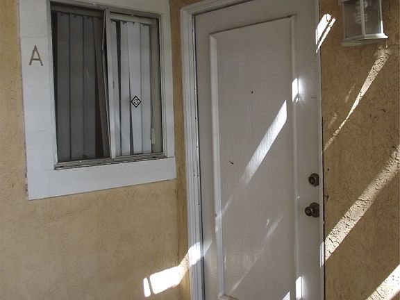 3rd image of 3707 Oak Creek Dr #51