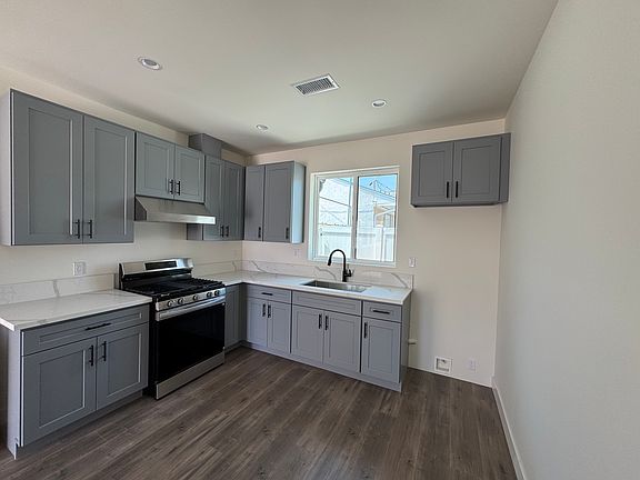 5th image of 6304 Denny Ave